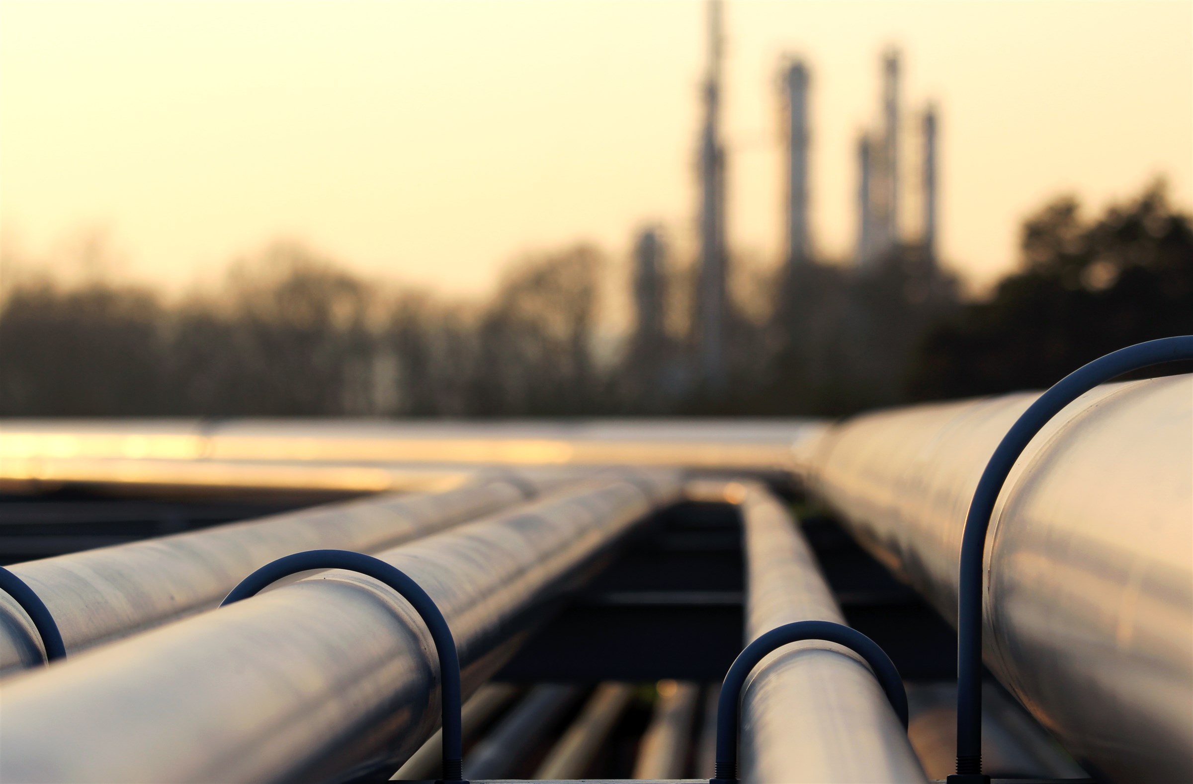 Oil pipes